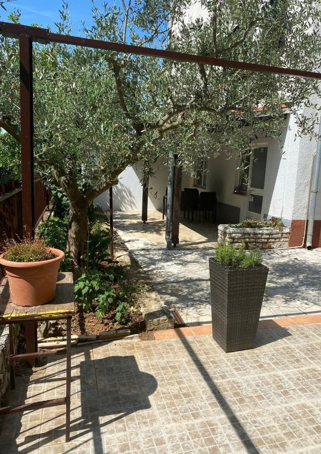 Apartman Leni Poreč Exterior foto